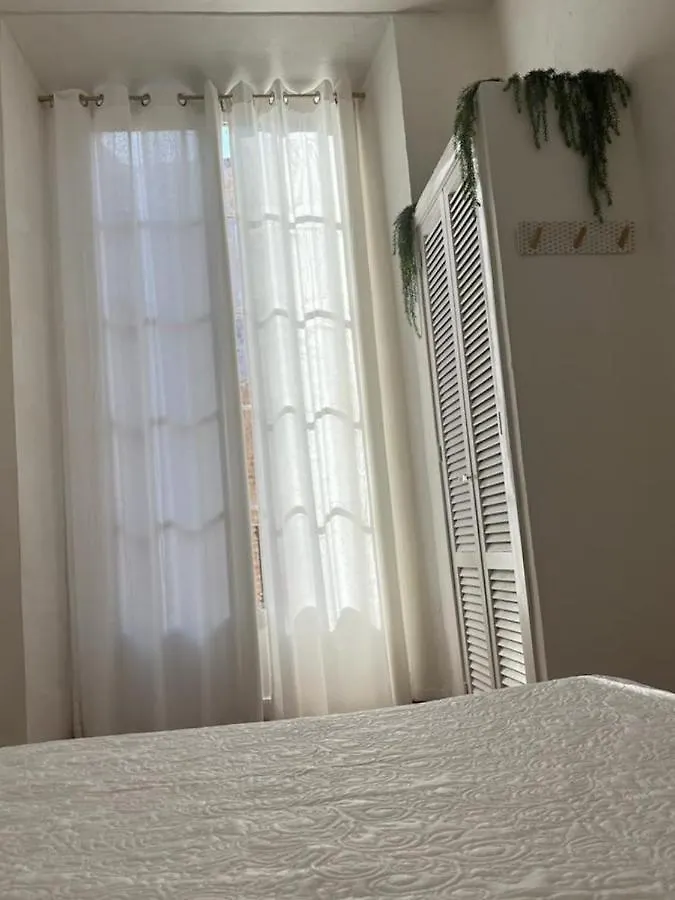 Apartamentos Malaga Centro İspanya